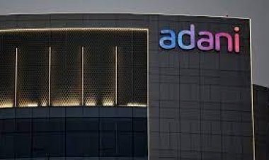 Adani keen to increase stake in Mumbai airport