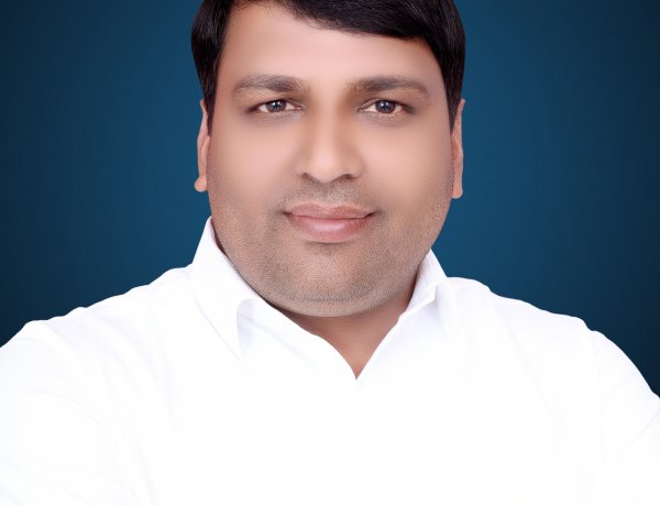 Kamal Yadav: A Visionary Leader Dedicated to Societal Progr