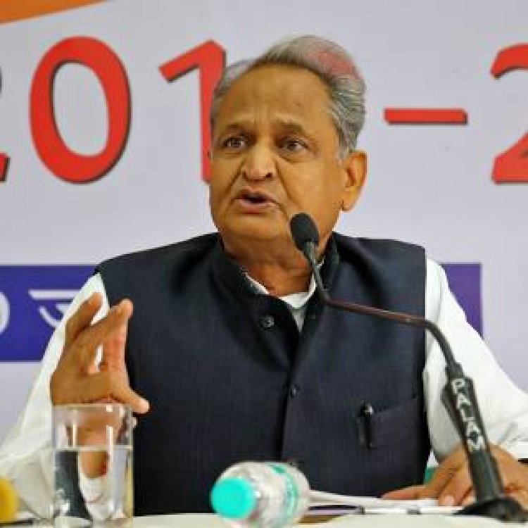 गहलोत ने हारे हुए नेताओं को दिया ये बड़ा संकेत, कइयों के छूटे पसीने, पढ़ें क्या है मामला