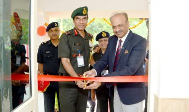 डाक विभाग की एक पहल - सेना डाक-सेवा के माध्यम से भारतीय सेना में पहला आधार केंद्र खोला गया