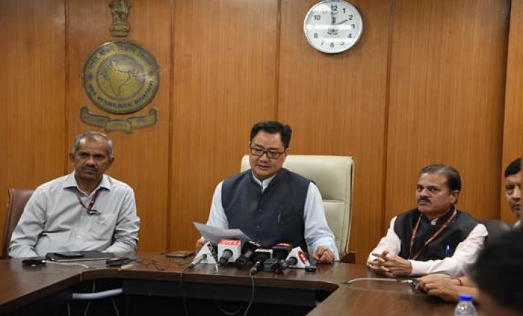 केंद्रीय मंत्री किरेन रिजिजू ने निजी क्षेत्र को अत्‍याधुनिक संचार और मौसम उपकरणों का पीपीपी मोड में निर्माण करने के लिए सरकार के साथ मिलकर कार्य करने को कहा