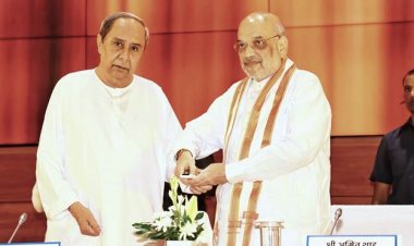 केन्द्रीय गृह एवं सहकारिता मंत्री अमित शाह ने आज ओडिशा के भुवनेश्वर में 761 करोड़ रूपए की लागत से कामाख्यानगर-दुबुरी खंड के 4 लेन के चौड़ीकरण का लोकार्पण और 34 करोड़ रूपए की लागत मोटेर से बनेर तक लाडुगांव से होकर जाने वाली सड़क के चौड़ीकरण और सुदृढ़ीकरण का शिलान्यास किया