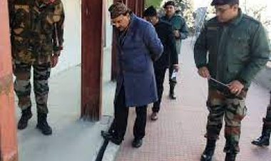 रक्षा राज्य मंत्री ने स्वतंत्रता दिवस समारोह की तैयारियों की समीक्षा की