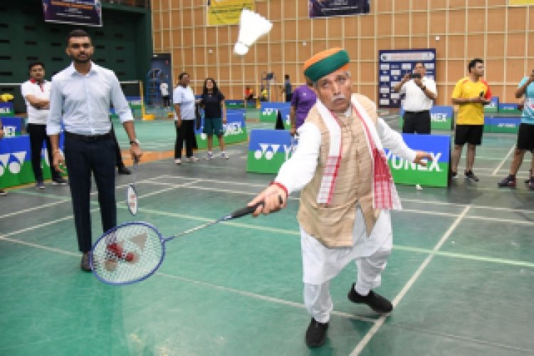 केंद्रीय कानून और न्याय मंत्री अर्जुन राम मेघवाल ने अंतर-मंत्रालय बार एंड बेंच बैडमिंटन चैंपियनशिप के दूसरे संस्करण का उद्घाटन किया
