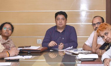 शासन सचिव ने की अधिकारियों के समूह के साथ विजन डॉक्यूमेंट पर चर्चा