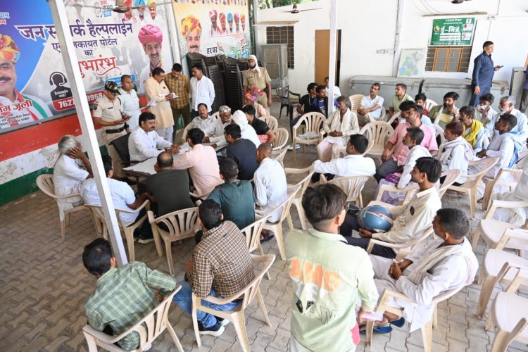 सामाजिक न्याय एवं अधिकारिता मंत्री ने अलवर में जनसुनवाई कर आमजन की परिवेदनाओं को सुना - सड़क का औचक निरीक्षण कर निर्माण कार्य गुणवत्तापूर्ण कराए जाने के दिए निर्देश