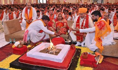 राजधानी जयपुर में 1 लाख 8 हजार बार पढ़ी हनुमान चालीसा: 7 घंटे एक साथ 1008 पंडितों ने किया पाठ, गोल्डन बुक ऑफ वर्ल्ड रिकॉर्ड में दर्ज हुआ