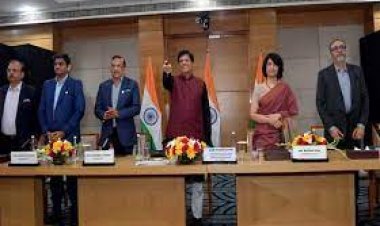 केंद्रीय वस्त्र मंत्री पीयूष गोयल ने "कस्तूरी कॉटन भारत" की वेबसाइट लॉन्च की