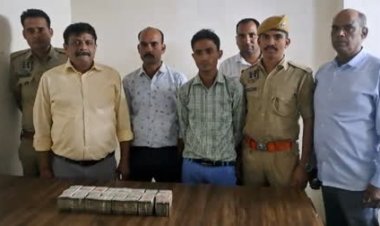 जिला निर्वाचन अधिकारी ने मतदान दल रवानगी स्थल, संग्रहण स्थलों एवं मतगणना स्थलों का किया निरीक्षण – जयपुर में मतदान रवानगी के लिए बनाए गए 3 केन्द्र – दो पारियों में रवाना होंगे 4681 मतदान दल – मतदान के बाद राजस्थान कॉलेज एवं कॉमर्स कॉलेज में होगा ईवीएम संग्रहण