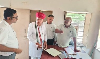 केबिनेट मंत्री जोगाराम  पटेल ने तपतपाती धूप में किया पेयजल आपूर्ति का औचक निरीक्षण