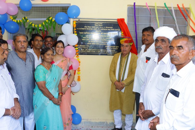 संसदीय कार्य मंत्री ने जोधपुर के शिकारपुरा में 63.53 लाख रूपये विकास कार्यों का किया लोकार्पण – आर्थिक सशक्तिकरण के साथ नागरिकों का जीवन स्तर हो रहा बेहतर - पटेल – श्री राजेश्वर भगवान मंदिर में की पूजा-अर्चना