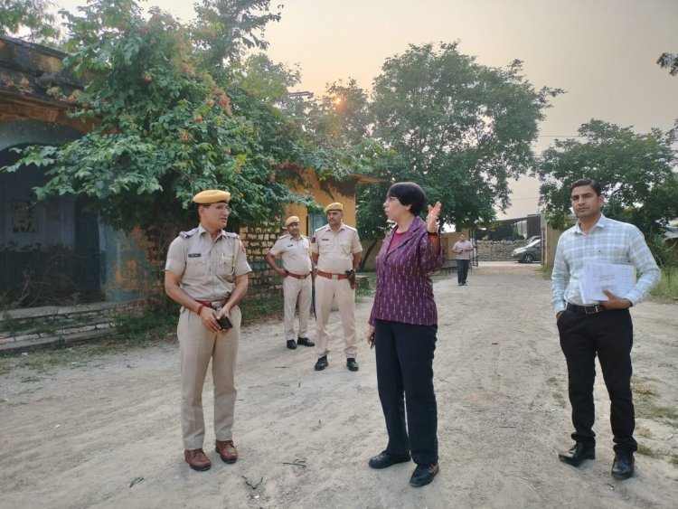 अंता विधानसभा उपचुनाव-2025, पुलिस पर्यवेक्षक गगनदीप गंभीर ने किया संवेदनशील क्षेत्रों का निरीक्षण, अधिकारियों को सतर्क एवं सक्रिय रहने के निर्देश दिए